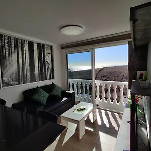 apartamento-playa-quemada-lanzarote.in-canary-islands.com/
